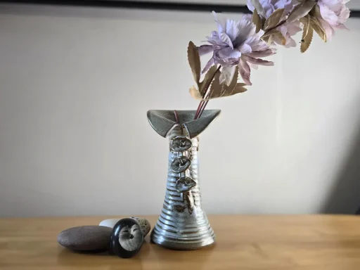 Cristofer Crete studio pottery lilies vase
